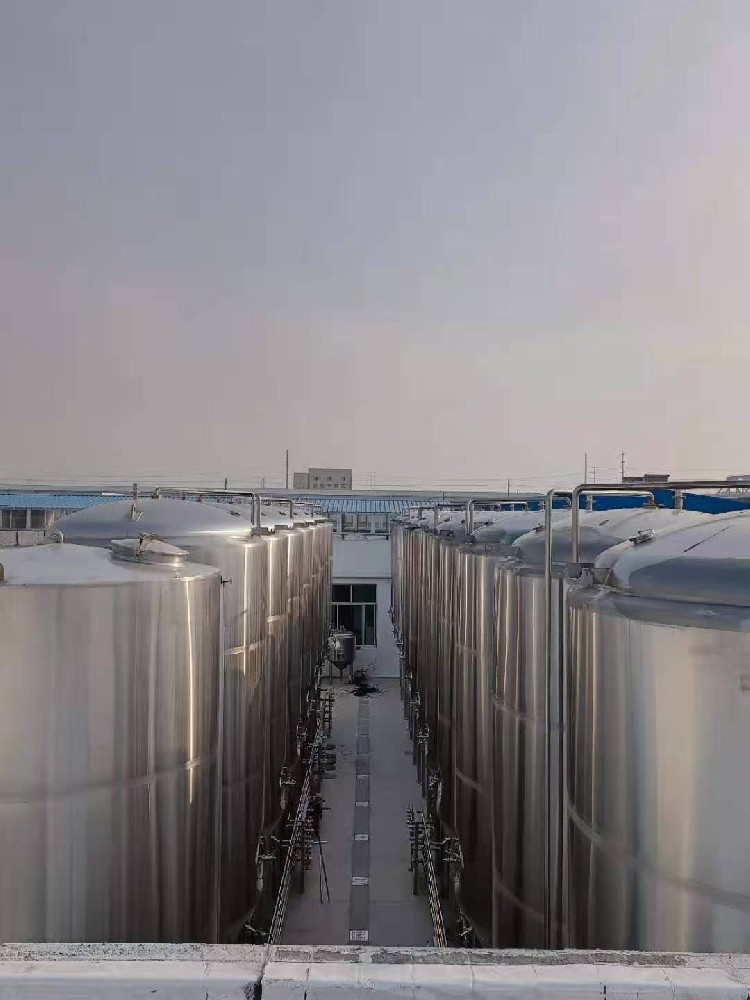 精酿啤酒年产5000吨工厂